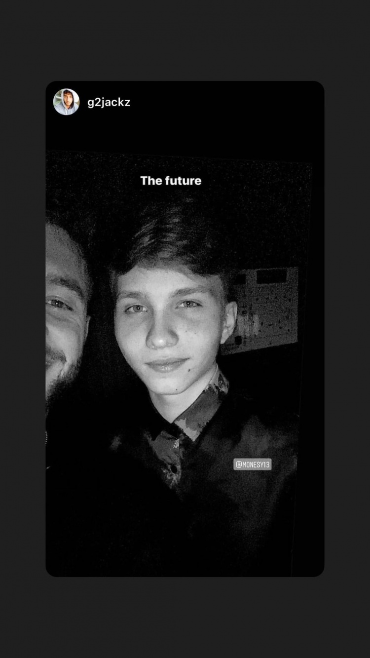 向我们迈进 向我们迈进